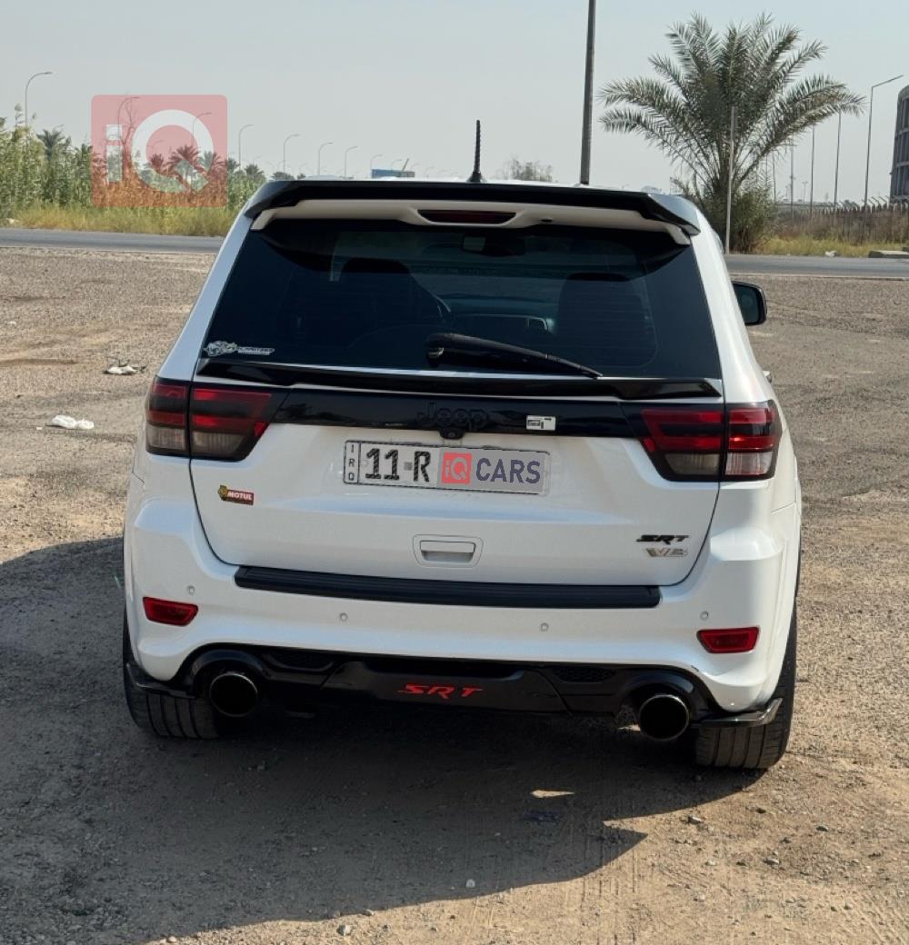 جيب جراند شيروكي